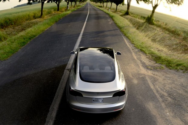 La Tesla Model 3 proposera un toit solaire en option