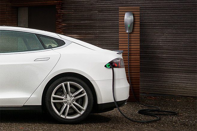 Tesla lance son programme recharge en Europe