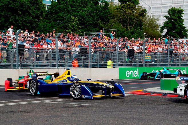 Formule E : Sébastien Buemi remporte le ePrix de Berlin