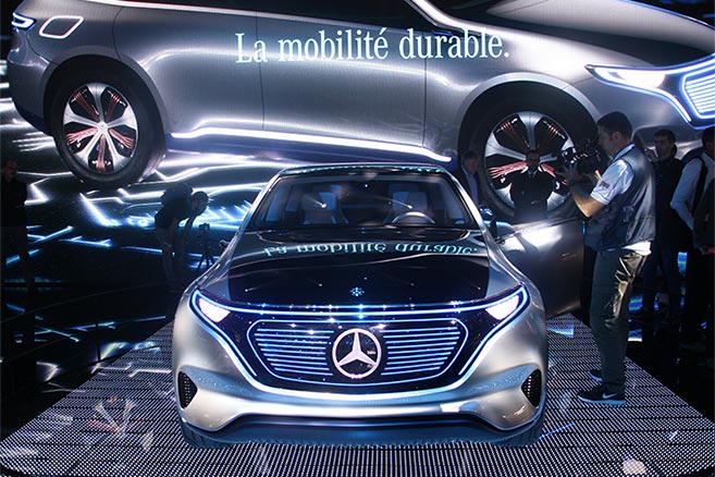 Mercedes : objectif 10 voitures électriques d’ici 2025 – Entretien avec Marc Langenbrinck