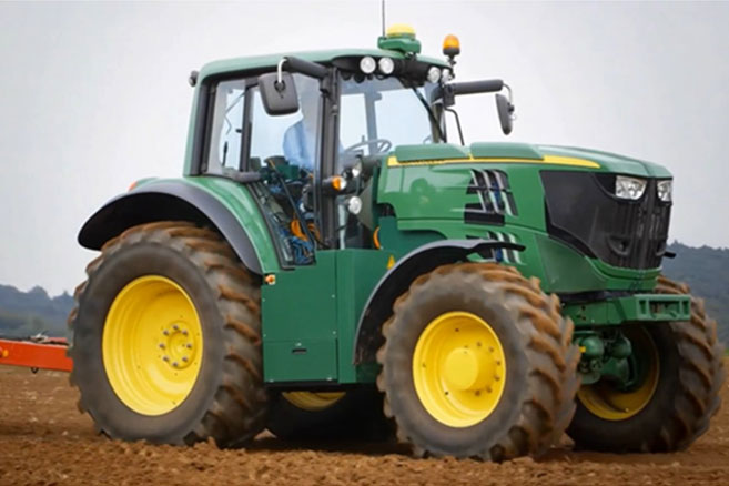 SESAM : John Deere présente un prototype de tracteur électrique