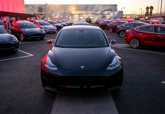 Etats-Unis : plus de 1800 Tesla Model 3 immatriculées en janvier