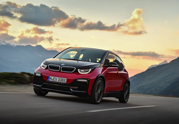BMW a livré plus de 60.000 véhicules électriques et hybrides au premier semestre