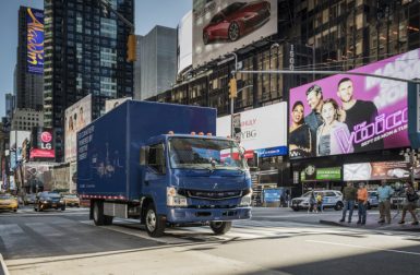 Fuso livre ses premiers camions électriques à UPS