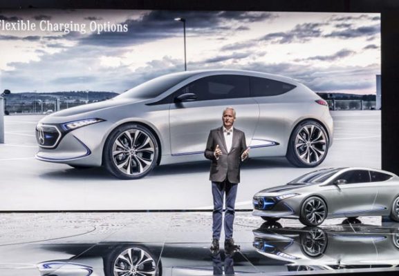 Investissements de Daimler dans l’électrique : pas suffisants selon Elon Musk