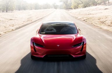 Le nouveau Tesla Roadster bientôt présenté en Europe ?