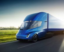 125 camions électriques Tesla pour UPS
