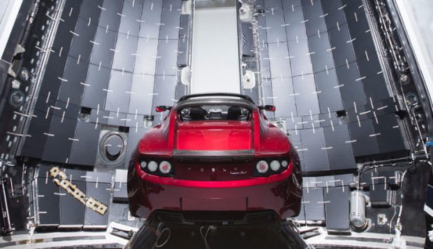 Le Tesla Roadster prêt à partir en orbite