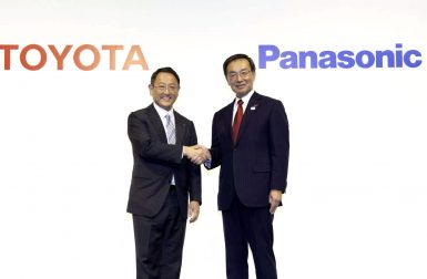 Toyota et Panasonic envisagent un partenariat dans les batteries