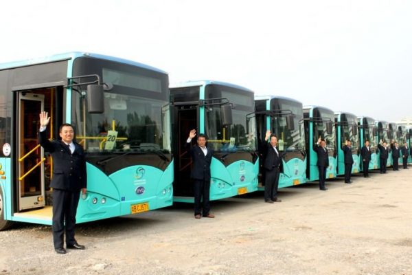 Shenzhen complète l’électrification totale de sa flotte de 16.359 bus !