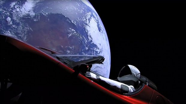 Lancement réussi pour la Falcon Heavy : le Tesla Roadster en route vers Mars !