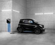 Plug & Charge : Daimler et Hubject lancent la recharge automatique