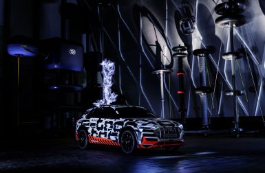 Audi e-tron : 400 km d’autonomie WLTP et chargeur 22 kW AC en option