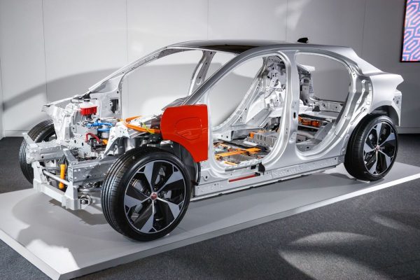 Jaguar Land Rover et BYD : bientôt une usine de batteries en Angleterre ?