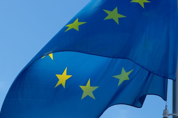 BMW, Daimler et Volkswagen soupçonnés d’entente sur les émissions polluantes