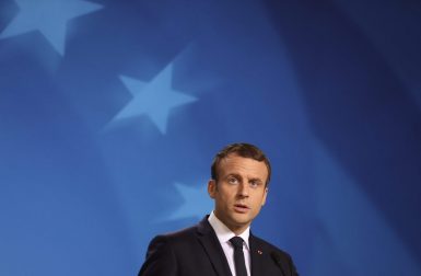 Voiture électrique : Macron veut une stratégie européenne dans les batteries