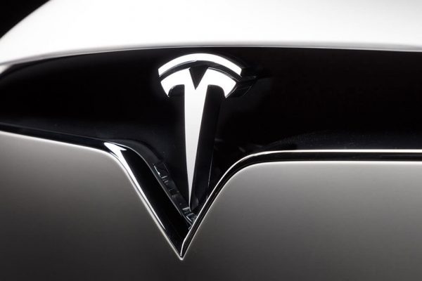 Des batteries chinoises pour les voitures Tesla ?