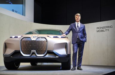 BMW confirme le duo i4/iNext en 2021 et 12 électriques en 2025