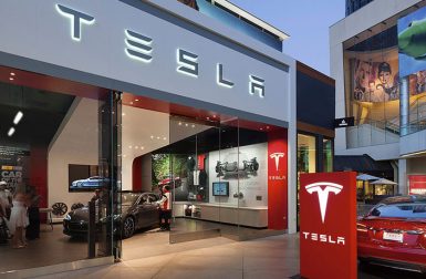 Tesla va fermer un grand nombre de ses succursales