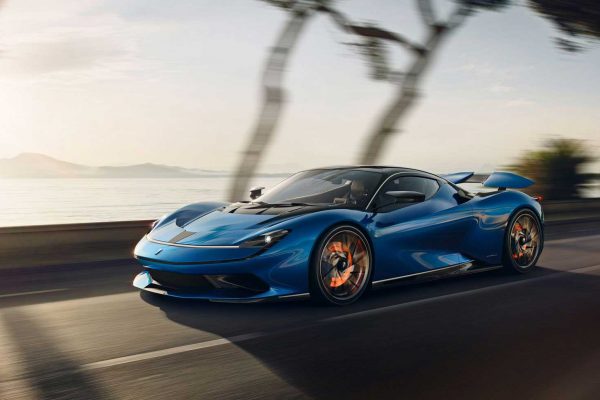 La Pininfarina Battista sera la première supercar ultra-connectée