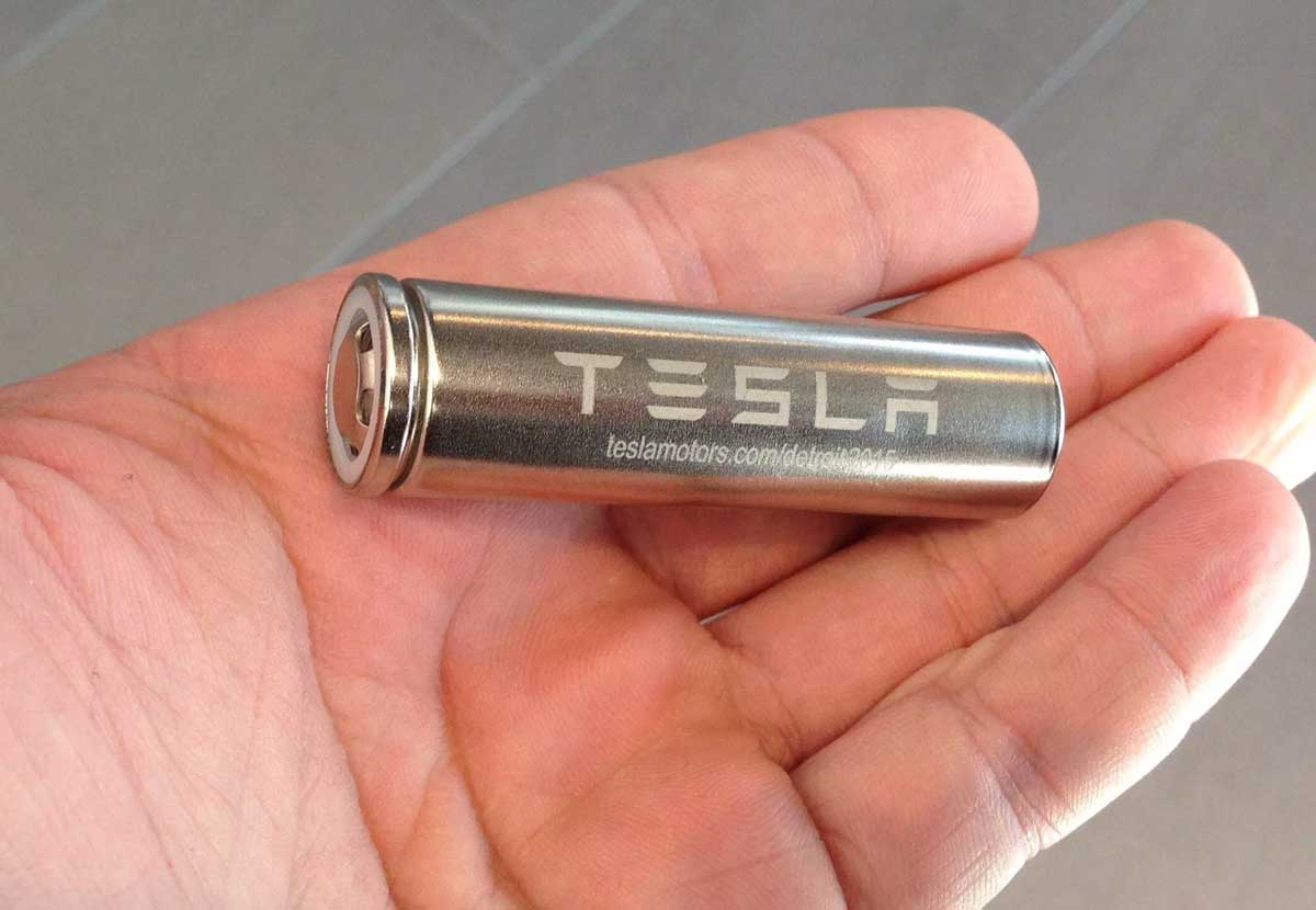 Tesla : vers des batteries sans cobalt à 100 dollars le kWh