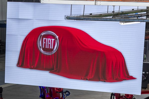 La future Fiat 500 électrique disponible au printemps 2020