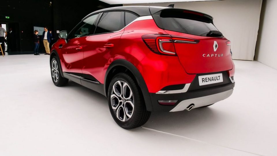 Renault Captur ETECH Plugin le SUV hybride rechargeable arrivera en