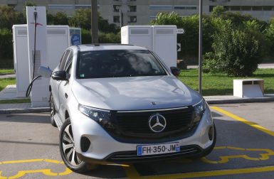Le SUV électrique Mercedes EQC frappé par 2 rappels