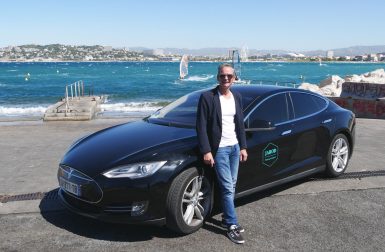 Ce chauffeur VTC en Tesla Model S a dépassé les 300.000 km