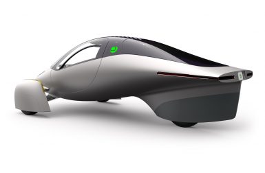 Deux nouvelles Tesla pour les riches, une Mercedes électrique presque abordable, un SUV chinois équipé comme une capsule spatiale et une batterie ultra-légère à très grosse autonomie… Bienvenue dans Regen n°35