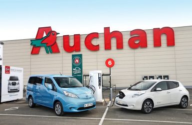 Chez Auchan, la charge des voitures électriques devient payante