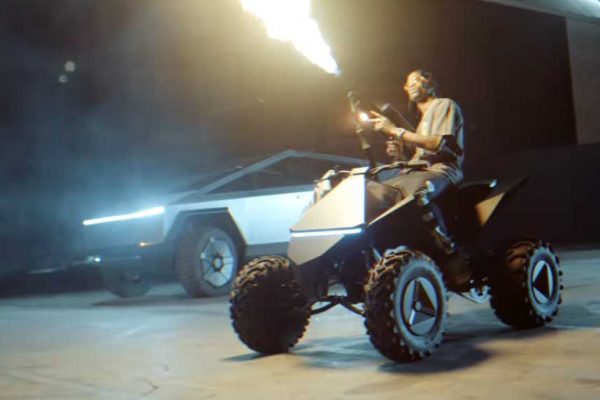 Le Tesla Cybertruck joue les “bad boys” dans un clip de rap
