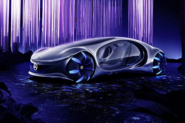 CES 2020 : quand Mercedes se fait des films avec son AVTR