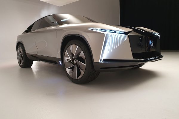 DS Aero Sport Lounge : un cyber-concept qui annonce les futures DS électriques