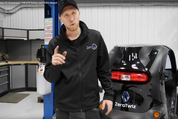Insolite : 100 chevaux de puissance pour un Renault Twizy