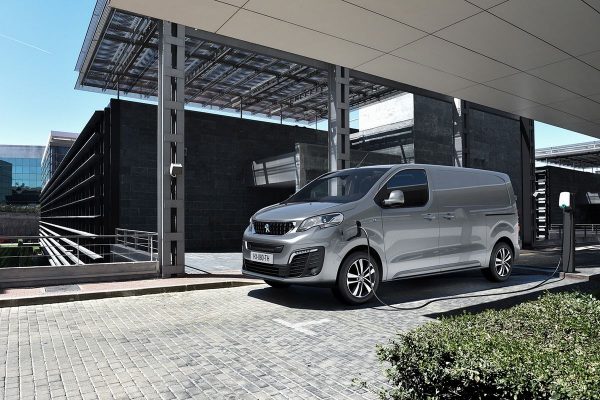 Utilitaires : PSA vise 15 % de ventes en électrique d’ici 5 ans