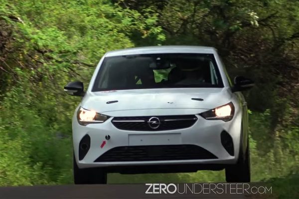 L’Opel Corsa-e de rallye commence son entraînement