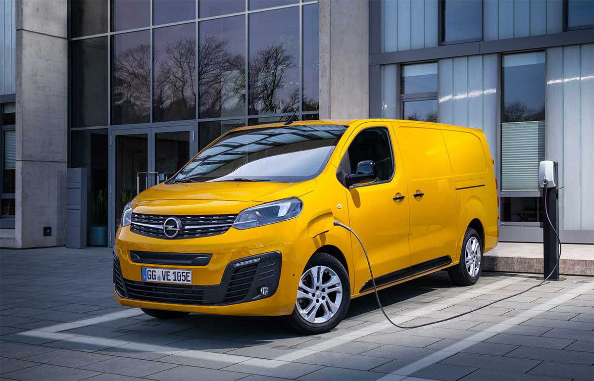 Nouvel Opel Vivaro-e : l'utilitaire électrique annonce ses tarifs