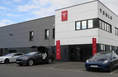 Tesla ouvre un nouveau centre de service à Lille