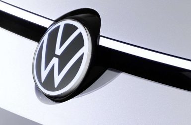 Volkswagen prévoit une nouvelle usine pour contrer Tesla