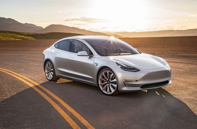 Le prix de la Tesla Model 3 a fortement baissé ce matin