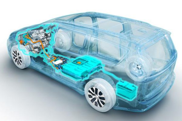 FCA produira des voitures électriques et hybrides rechargeables au Canada