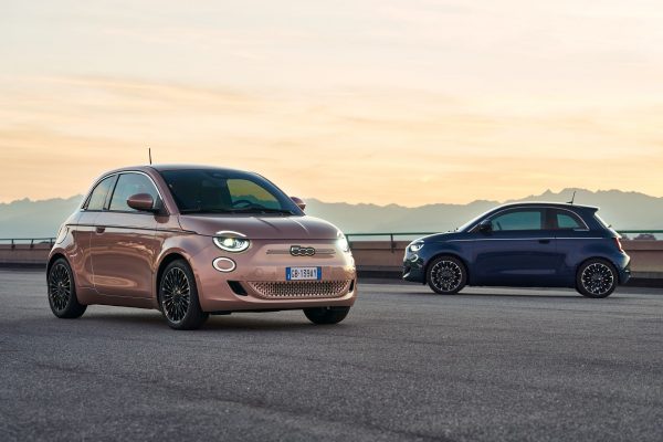 Coup de frein sur la production de la Fiat 500 électrique
