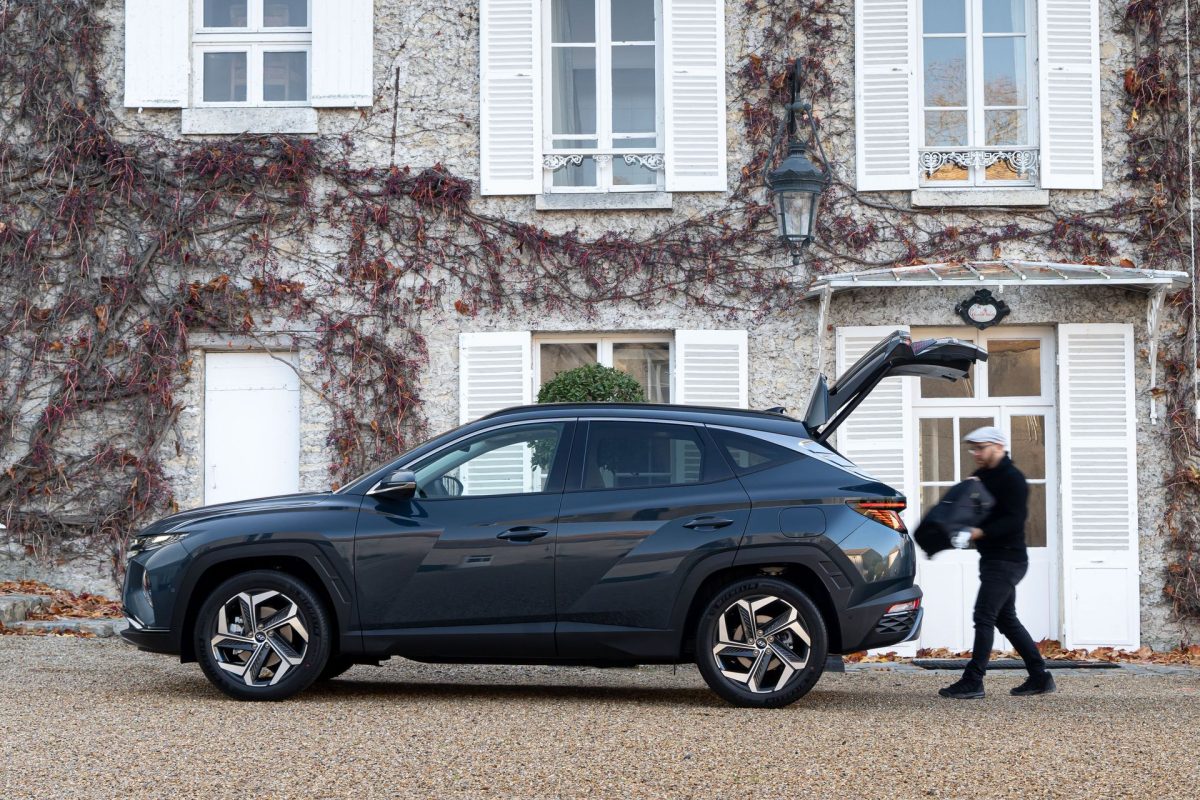 Hyundai Tucson hybride rechargeable fiche technique