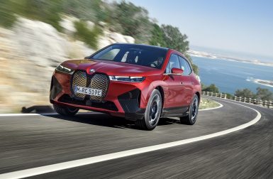 BMW cible 20 % d’électriques et hybrides d’ici 2023