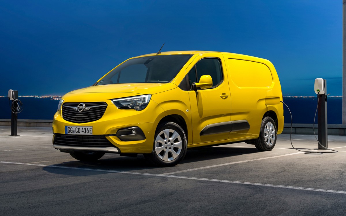 L'utilitaire électrique Opel Combo-e Cargo