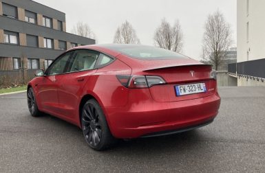 Tesla Model 3 : comment connaître l’origine de la batterie ?