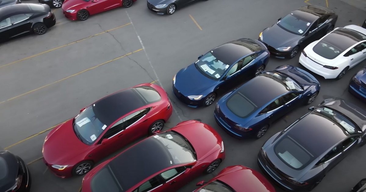 La Model S s'affiche à sept places
