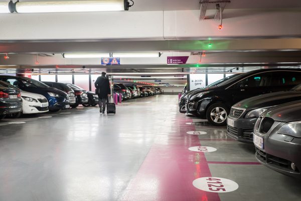 À Paris, la Saemes va installer 1 000 points de recharge dans ses parkings