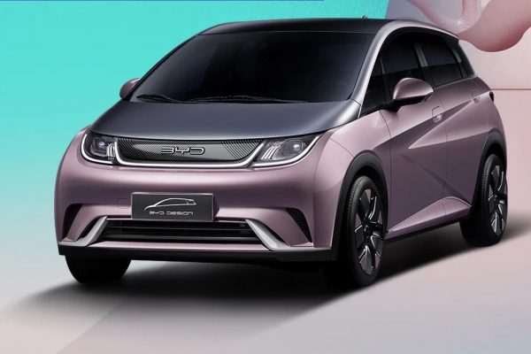 BYD EA1 : cette voiture électrique promet plus de 1 000 km d’autonomie
